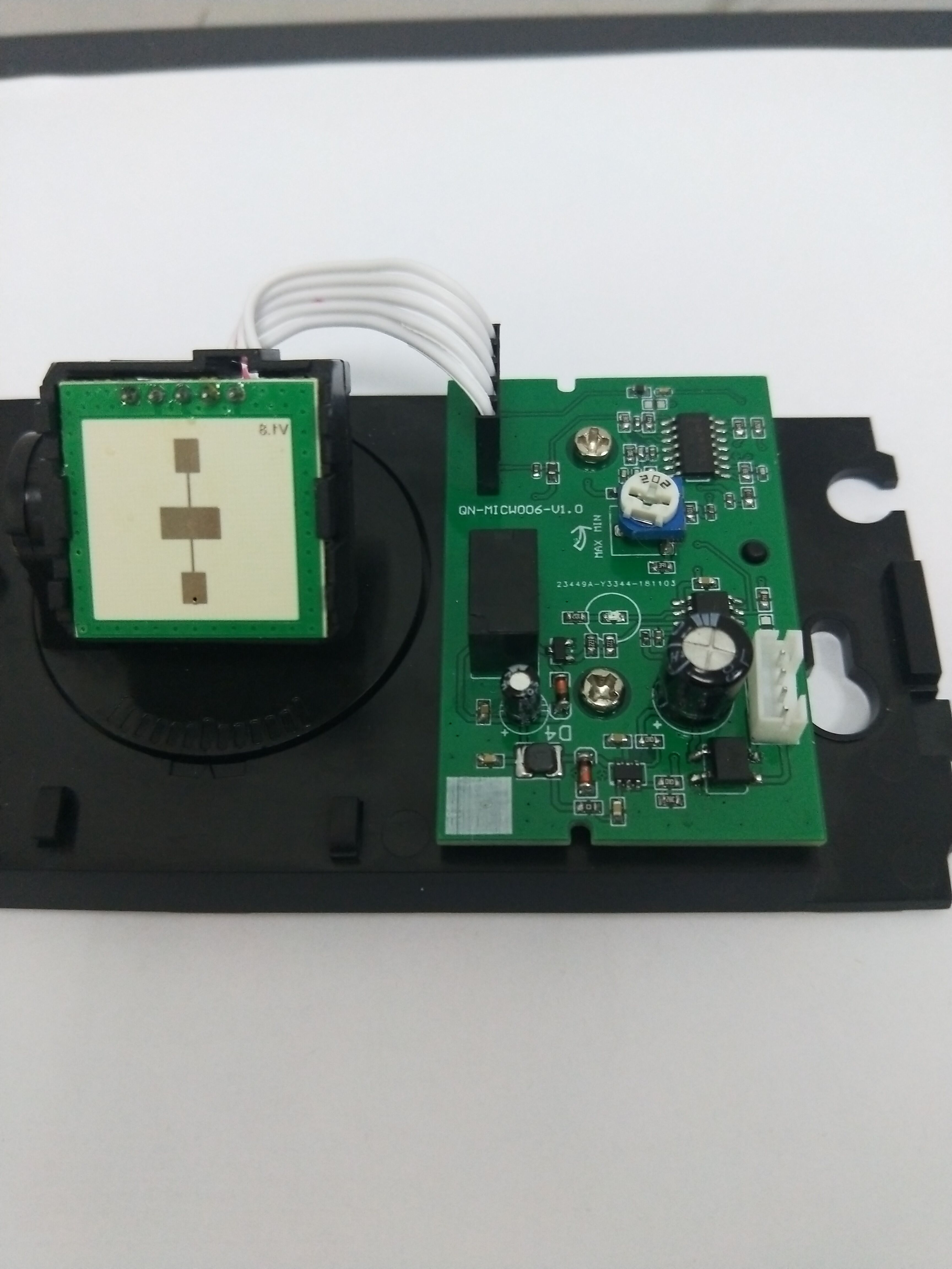 Sensor de puerta automático con sensor de microondas VISION de nuevo diseño